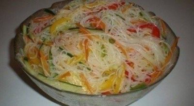 Салат «Фунчоза» с овощами